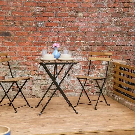 Kemps Yard Retreat Ferienhaus *