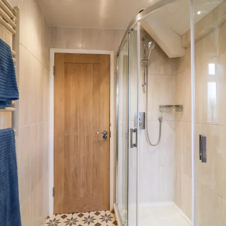 Holiday home Kemps Yard Retreat *